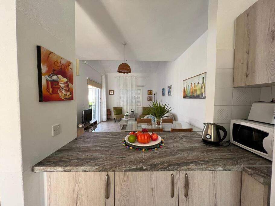 The Best Prime Location Lovely 1 Bedroom Apartment Paphos Esterno foto